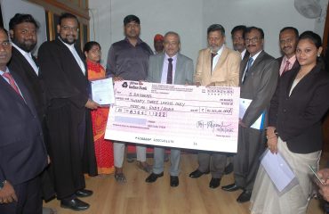 LoK Adalat Award Cheque given to Litigants during National Lok Adalat on 14.06.2025 by Executive Chairman