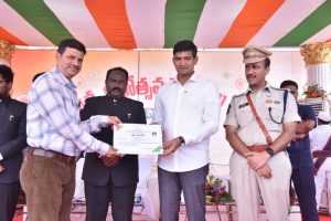 Sri Konda palli Srinivas,Hon’ble Minister for MSME,Govt of AP and Dr B R Ambedkar, Collector and District Magistrate, Vizianagaram presented Certificate of Appreciation to Shri. Balasubramanyam, DIO, Vizianagaram