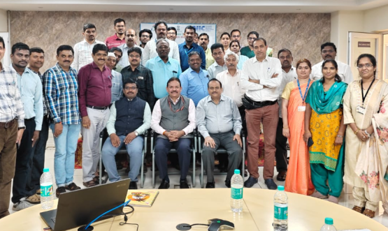 डॉ. आर.के.पाठक उप महानिदेशक और राज्य समन्वयक ने राष्ट्रीय सूचना विज्ञान केंद्र आंध्र प्रदेश राज्य केंद्र, विजयवाड़ा का दौरा किया और डीआईओ मीट में भाग लिया