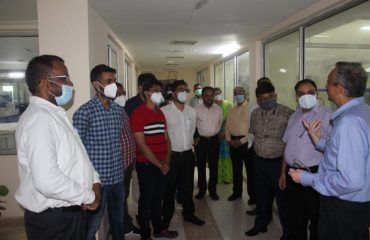 Prof (Dr) R R Saxena Associate Director (Research) took the team on a round of the IGKV