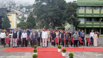 Floral Tributes paid to Gandhiji