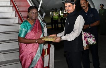 Governor Receiving the President 1