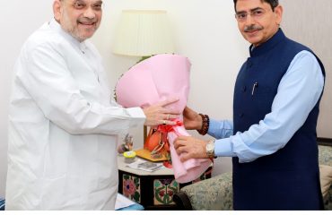 Thiru.R.N.Ravi, Hon'ble Governor of Tamil Nadu, called on Thiru. Amit Shah, Hon'ble Minister of Home Affairs & Cooperation, Government of India
