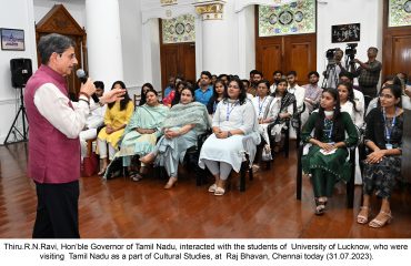 interacted with the students of University of Lucknow