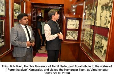 Hon’ble Governor of Tamil Nadu, paid floral tribute to the statue of ‘ Perunthalaivar’ Kamarajar & visited the Kamarajar Illam at Virudhunagar on 29.09.2023