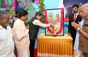 Thiru. R.N.Ravi, Hon’ble Governor of Tamil Nadu, participated as chief guest and paid floral tribute to the Portrait of Marudhu Brothers on the occasion of Marudhu Brothers Memorial Day function, held at NR IAS Academy, Tiruchirapalli - 23.10.2023