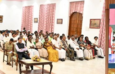 Thiru.R.N.Ravi, Hon’ble Governor of Tamil Nadu, along with Tribal representatives and Students from Tribal schools participated in the launch of Viksit Bharath Yatra and inauguration of various welfare schemes by Thiru. Narendra Modi, Hon’ble Prime Minister of India, through video conference from Raj Bhavan, Chennai on 15.11.2023