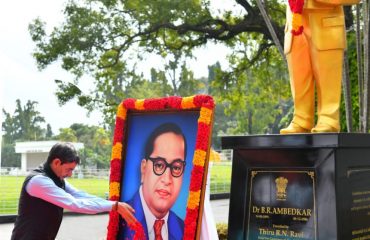 Thiru.R.N.Ravi, Hon’ble Governor of Tamil Nadu, paid floral tribute to portrait of Dr.B.R.Ambedkar on the occasion of his death anniversary at Dr.B.R.Ambedkar statue, Raj Bhavan, Chennai - 06.12.2023