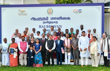 Thiru.R.N.Ravi, Hon'ble Governor of Tamil Nadu, felicitated the eminent Ayush and Traditional Medical Practitioners at Governor's 'Think To Dare' - Series-14: Interaction With Ayush and Traditional Medical Practitioners at Bharathiar Mandapam, Raj Bhavan, Chennai - 14.12.2023