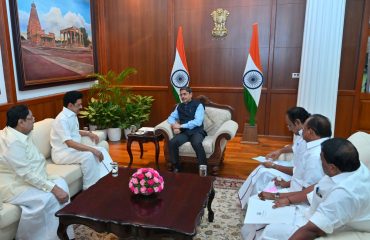 Thiru.R.N.Ravi, Hon’ble Governor of Tamil Nadu had invited Thiru.M.K.Stalin, Hon’ble Chief Minister of Tamil Nadu for a meeting to discuss affairs of the State Government. In response, Hon’ble Chief Minister of Tamil Nadu and Hon’ble Ministers met the Hon’ble Governor of Tamil Nadu at Raj Bhavan, Chennai - 30.12.2023
