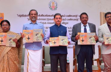 Thiru. R. N. Ravi, Hon'ble Governor of Tamil Nadu, released the books “Culture of Bharat as detailed in Ancient Tamil Literature“ and “Culture of Bharat as detailed in Tamil Inscriptions“ (பழந்தமிழ் இலக்கியங்களில் பாரதப் பண்பாடு மற்றும் தமிழ் கல்வெட்டுகளில் பாரதப் பண்பாடு ) tamil version authored by Dr. M.L.Raja and his research team at Bharathiar Mandapam, Raj Bhavan, Chennai(11.03.2024). Padma Shri Thiru. Sridhar Vembu, CEO, ZOHO Corporation, Dr. M.L.Raja, Prof. N.Valli, Principal (Retd.), Government Arts College, Karaikudi, Thiru. R.Kirlosh Kumar, I.A.S., Secretary to Governor were present.