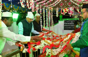 Thiru. R.N. Ravi, Hon’ble Governor of Tamil Nadu offered Chaddar and Ghalaf at Hazrath Syed Abdul Rahim Sharsha Qadiri Dargah located inside Raj Bhavan and prayed for the well-being of the people and peace, prosperity and progress for our great Country. He joined the annual Dargah Urs Festival, symbolizing unity and spirituality in our diverse and culturally rich society at Raj Bhavan, Chennai - 09.03.2024.