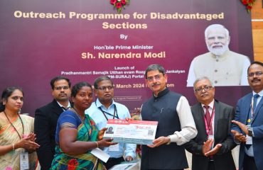 Thiru. Narendra Modi, Hon’ble Prime Minister of India, launched PM - SURAJ PORTAL and Outreach program for Disadvantaged Sections . Thiru. R.N. Ravi, Hon’ble Governor of Tamil Nadu along with the beneficiaries, participated in the programme through video conferencing - 13.03.2024