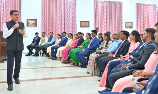 Thiru.R.N.Ravi, Hon’ble Governor of Tamil Nadu, felicitated and interacted with the successful candidates of Indian Civil Services Examination-2023 and Indian Forest Service Examination-2023, at Bharathiar Mandapam, Raj Bhavan, Chennai - 17.05.2024.