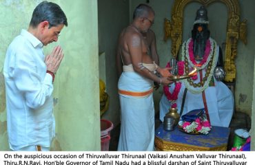 Hon’ble Governor of Tamil Nadu visited Arulmigu Thiruvalluvar Temple in Mylapore, Chennai on the occasion of Thiruvalluvar Thirunaal (Vaikasi Anusham Valluvar Thirunaal) - 24.05.2024