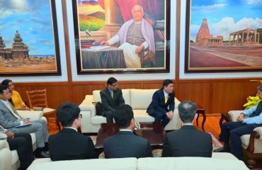 Thiru.Racha Aribarg, Consul General of Thailand in Chennai, called on Thiru.R.N.Ravi, Hon’ble Governor of Tamil Nadu at Raj Bhavan, Chennai - 25.07.2024.