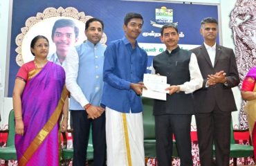 Thiru. R.N. Ravi, Hon'ble Governor of Tamil Nadu participated as chief guest and distributed prizes to the winners of Thiruvasagam Reciting Competition - 2024 at the Kalaithanthai Karumuttu Thiagarajan Chettiar Memorial Trust Founder's Day Celebration and Sivathiru Karumuttu T. Kannan Memorial Thiruvasagam Reciting Competition Awards - 2024 function held at Thiagarajar Arts and Science College, Teppakulam, Madurai on 29.07.2024.