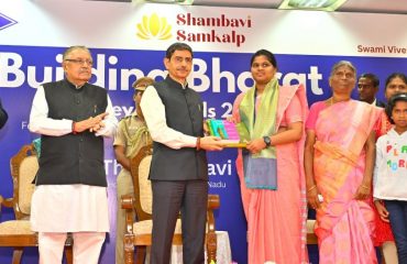 Thiru. R.N. Ravi, the Hon'ble Governor of Tamil Nadu, honored the UPSC toppers from Tamil Nadu during an interaction program titled 'Building Bharat: Journey Towards 2047', held at PSG College of Technology, Coimbatore - 10.08.2024.