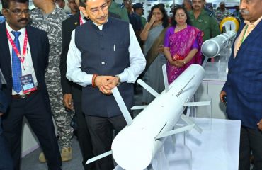 Thiru. R.N. Ravi, Hon'ble Governor of Tamil Nadu and Tmt. Laxmi Ravi, First Lady of Tamil Nadu, visited the International Defence Aviation Exposition (IDAX) 2024 and witnessing the cutting edge of India’s defence innovation at Air Force Station Sulur, Tamil Nadu - 13.08.2024.