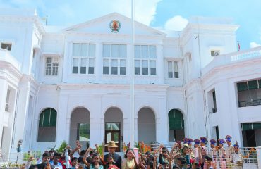 Thiru. R.N.Ravi, Hon’ble Governor of Tamil Nadu, hoisted the National Flag on the occasion of 78th Independence day, at Raj Bhavan, Chennai - 15.08.2024. Tmt. Laxmi Ravi, First Lady of Tamil Nadu and members of Raj Bhavan family were present.