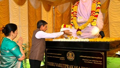 Thiru.R.N.Ravi, Hon'ble Governor of Tamil Nadu paid floral tribute to the Statue of Thiruvarutprakasa Vallalar on the occasion of his birth anniversary at Raj Bhavan, Chennai on 05.10.2024. Tmt.Laxmi Ravi, First Lady of Tamil Nadu and dignitaries across the world were present.