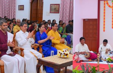 Thiru.R.N.Ravi, Hon'ble Governor of Tamil Nadu and Tmt.Laxmi Ravi, First Lady of Tamil Nadu, witnessed the Devotional Song performance of Chinmaya Sisters Tmt. Uma & Tmt.Radhika and her troupe on the final day of Golu, at Raj Bhavan, Chennai - 12.10.2024. Bharathanatyam performance by the Students of Vinayaga Natyalaya also captivated the audience.