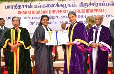 Thiru. R.N.Ravi, Hon’ble Governor of Tamil Nadu and Chancellor, Bharathidasan University presented the medals and degrees to 79,044 students at 39th Convocation of the Bharathidasan University at University Convocation Hall, Bharathidasan University, Tiruchirappalli - 29.10.2024. Dr. (Mrs.) N. Kalaiselvi, Secretary, Department of Scientific & Industrial Research and Director General, Council of Scientific & Industrial Research, New Delhi participated as chief guest and delivered the convocation address. Prof. M. Selvam, Vice-Chancellor, Bharathidasan University and other dignitaries were present.