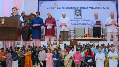 Thiru. R.N.Ravi, Hon'ble Governor of Tamil Nadu, participated as chief guest at the 149th birthday celebration of Sardar Vallabhbhai Patel and administered the 'National Unity Day pledge' to the participants and students at the function held at Raj Bhavan, Chennai - 31.10.2024.