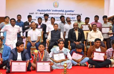 Thiru. R.N.Ravi, Hon’ble Governor of Tamil Nadu, felicitated 63 Young Achievers from various field at Governor’s ‘Think To Dare’ Series 17 : a live interaction programme held on the occasion of Children's day, at Raj Bhavan's Bharathiar Mandapam - 14.11.2024.
