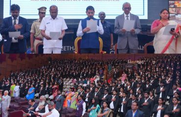 THIRU. R.N.RAVI, HON’BLE GOVERNOR OF TAMIL NADU ADMINISTERED THE PREAMBLE TO INDIAN CONSTITUTION TO THE FACULTY MEMBERS AND STUDENTS DURING THE CONSTITUTION DAY CELEBRATION HELD AT SAVEETHA SCHOOL OF LAW, SAVEETHA INSTITUTE OF MEDICAL AND TECHNICAL SCIENCES (SIMATS), CHENNAI - 26.11.2024. DR. N.M. VEERAIYAN, CHANCELLOR, SAVEETHA INSTITUTE OF MEDICAL AND TECHNICAL SCIENCES(SIMATS), AND OTHER DIGNITARIES WERE PRESENT.