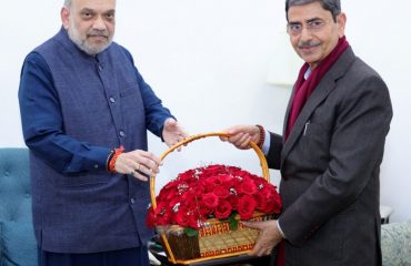 Thiru.R.N.Ravi, Hon'ble Governor of Tamil Nadu called on Thiru.Amit Shah, Hon'ble Union Home Minister and Minister of Cooperation, at New Delhi on 24.12.2024 and briefed him on the national security issues related to the state.