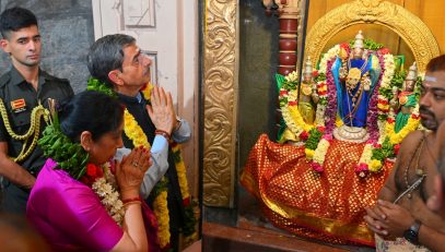 Thiru.R.N.Ravi, Hon’ble Governor of Tamil Nadu and Tmt. Laxmi Ravi, First Lady of Tamil Nadu had darshan and Puja at the sacred Arulmigu Subramaniya Swami Temple, Tiruttani for social harmony, peace, prosperity and good health of the brothers and sisters of Tamil Nadu - 27.12.2024.