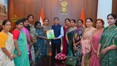 Former Governor Dr. Tamilisai Soundararajan, BJP National Executive Member Tmt. Khushboo Sundar along with other senior party members met Thiru.R.N.Ravi, Hon'ble Governor of Tamil Nadu, raising serious issues about women’s safety and the state government’s inaction, at Raj Bhavan, Chennai - 04.01.2025.