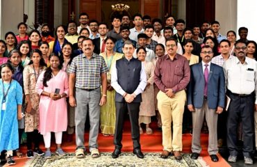 Thiru. R.N. Ravi, Hon'ble Governor of Tamil Nadu, interacted with the Tamil Nadu State contingent of Viksit Bharat Young Leaders, on the celebration of National Youth Festival-2025, at Raj Bhavan, Chennai on 07.01.2025.