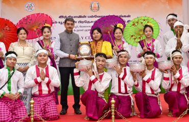 Thiru. R.N. Ravi, Hon'ble Governor of Tamil Nadu, felicitated the cultural artists who performed spectacular Rai Lok Nritya (Uttar Pradesh), Thangta & Dhol Dholak Cholam (Manipur), Ka Shad Mastieh (Meghalaya), Sangrian Mog Folk Dance (Tripura) on the occasion of the Foundation Day Celebrations of various States and Union Territories of India, held at Raj Bhavan, Chennai - 21.01.2025.