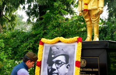 Thiru.R.N.Ravi, Hon’ble Governor of Tamil Nadu, paid floral tribute to the portrait of Netaji Subhas Chandra Bose, on the occasion of Netaji Subhas Chandra Bose birth anniversary - Parakram Diwas, at Raj Bhavan, Chennai - 23.01.2025.