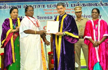 Thiru. R.N.Ravi, Hon'ble Governor of Tamil Nadu and Chancellor, Mother Teresa Women's University, Kodaikanal presented the medals and degrees to 6,587 students at 31st Convocation of the Mother Teresa Women's University at Paavaiyar Arangam, Mother Teresa Women's University, Kodaikanal, Dindigul District - 23.10.2024. Prof. Santishree Dhulipudi Pandit, Vice-Chancellor, Jawaharlal Nehru University, New Delhi, participated as chief guest and delivered the convocation address. Dr.K.Kala, Vice-Chancellor, Mother Teresa Women's University and other dignitaries were present.