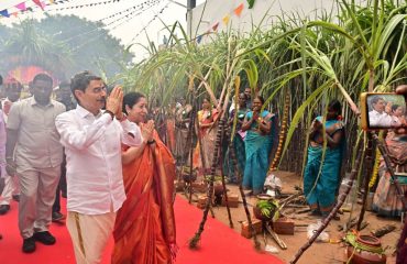 Thiru. R.N. Ravi, Hon'ble Governor of Tamil Nadu and Tmt.Laxmi Ravi, First Lady of Tamil Nadu, celebrated Pongal with Natural Farmers at Musiri Institute of Technology (MIT), Musiri, Tiruchirappalli district - 11.01.2025.