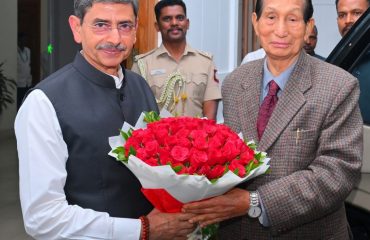 Thiru.R.N.Ravi, Hon'ble Governor of Tamil Nadu, warmly welcomed Dr.S. C Jamir, the former Chief Minister Nagaland and former Governor Maharashtra, Goa and Odisha at Raj Bhavan, Chennai - 12.02.2025.