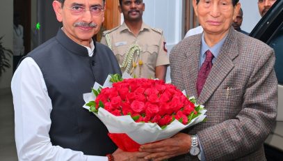 Thiru.R.N.Ravi, Hon'ble Governor of Tamil Nadu, warmly welcomed Dr.S. C Jamir, the former Chief Minister Nagaland and former Governor Maharashtra, Goa and Odisha at Raj Bhavan, Chennai - 12.02.2025.