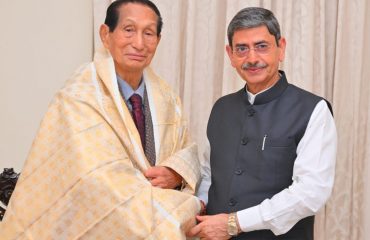 Thiru.R.N.Ravi, Hon'ble Governor of Tamil Nadu, warmly welcomed Dr.S. C Jamir, the former Chief Minister Nagaland and former Governor Maharashtra, Goa and Odisha at Raj Bhavan, Chennai - 12.02.2025.