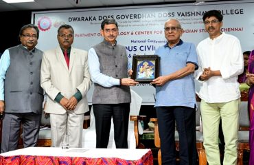 Thiru. R.N. Ravi, Hon'ble Governor of Tamil Nadu, felicitated Dr. S.Kalyanaraman, Director, Saraswati Foundation, with Life time achiever award at the National Conference on Indus Civilization: It’s Culture & People – Archeological Insights at D.G. Vaishnav College, Arumbakkam, Chennai - 03.03.2025.