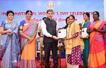 Thiru.R.N.Ravi, Hon'ble Governor of Tamil Nadu, felicitated Tmt. Amala, Auto Driver, along with Brigadier Ms. K.Muthulakshmi, INA veteran, Tmt. Padma Venkataraman, social activist, Tmt. Naina Shah, President, National Association of Soroptimist International – India, Dr. Vijayalakshmy, Former HoD, Medical Sciences, NIEPMD, Chennai, Tmt. Sridevi, Eco mom Natural & Herbal Traders, Tmt. Vadivukkarasi, renowned actress Tmt. Jayanti, private crematorium staff, Ms.Aaliiyaa H. Jarriwala, Dr.Sujatha Pugazhendi, Dr.V.R.Devika, Dr.Vijayalakshmy, Ms.Erinda Shah, Mrs. Evelyn Stephen,Tmt. Jayanti, Ms. Krithika Kumar Quintal, Dr. Mahalakshmi Winfred, Ms.Meena Dadha, Ms. Hema Vijayakumar, Ms.R.Sridevi , Tmt. Uma Murali, Tmt. Vijaya Mahadevan, Ms,Vinolee Ramalingam, Dr. Haripriya Aravind, Dr.Sushila Menon Gopinath, Dgnd Dr. Vijaya Bharathi Rangarajan, Ms. Annapoorani ,Tmt. Kanimozhi, Tmt. Arthi Ganesh, Tmt. Kalaivani Suresh, Tmt Chellama, Tmt Ananthi,Tmt Balguni,Tmt Selvi,Tmt Kamatchi the eminent women achievers from various fields at the International Women’s Day celebration held at Raj Bhavan, Chennai - 07.03.2025.