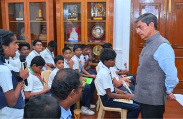 Thiru.R.N.Ravi, Hon'ble Governor of Tamil Nadu, had an insightful interaction with the bright young minds of VEL'S Vidhyalaya, Kovilpatti, Thoothukudi at Raj Bhavan, Chennai - 10.03.2025.