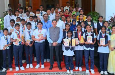Thiru.R.N.Ravi, Hon'ble Governor of Tamil Nadu, had an insightful interaction with the bright young minds of VEL'S Vidhyalaya, Kovilpatti, Thoothukudi at Raj Bhavan, Chennai - 10.03.2025.
