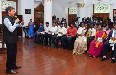 Thiru. R.N.Ravi, Hon'ble Governor of Tamil Nadu felicitated the candidates who have cleared the UPSC examination for the year 2024. The candidates have attended the Interview Guidance Session of Hon'ble Governor of Tamil Nadu held at Raj Bhavan, Chennai, on March 2025 at Annapoorna Hall, Raj Bhavan, Chennai - 24.04.2025