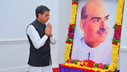 Thiru.R.N.Ravi, Hon'ble Governor of Tamil Nadu, paid floral tributes to the portrait of Dr.Syama Prasad Mukherjee, on the occasion of his birth anniversary, at Raj Bhavan, Chennai - 06.07.2025.