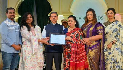 Thiru. R.N.Ravi, Hon'ble Governor of Tamil Nadu and Tmt. Laxmi Ravi, the First Lady distributed the Scholarship grant to the beneficiaries, Vallamai Trust and transgender individual Ms. Mayura Ganesan at the launch of Good Deeds Club 2.0 function at ITC Grand Chola, Chennai - 12.07.2025.