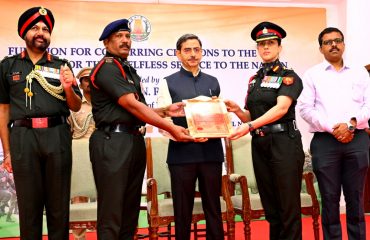 Thiru. R.N.Ravi, Hon'ble Governor of Tamil Nadu honoured the 16 Madras, 35 Field Regiment, Ordnance Depot Avadi and 65 Company Army Service Corps (Supply) Type 'D' with Unit Citations for their selfless service to the Nation at the commendation function and conferring citations to the Armed Forces at Raj Bhavan, Chennai on 25.07.2025. Lt.Gen. Karanbir Singh Brar, PVSM, AVSM, GOC, Dakshin Bharat Area, Chennai and other dignitaries were present.