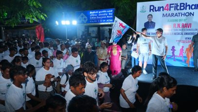 Thiru. R.N.Ravi, Hon'ble Governor of Tamil Nadu flagged off the ‘Run 4Fit Bharat’ Marathon with over 2000 youth and fitness enthusiasts at the forefront, undeterred by the rain carrying forward the Hon'ble Prime Minister Thiru. Narendra Modi's call for a 'Fit India' for a healthier and stronger Viksit Bharat at Olcott School Road, Besant Nagar, Chennai - 20.09.2025.